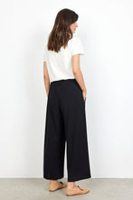 Load image into Gallery viewer, Soya Black Relaxed Pants
