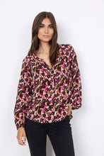 Load image into Gallery viewer, Soya Feminine Printed Blouse, Powell River BC
