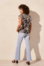 Load image into Gallery viewer, T Flutter Sleeve Blouse
