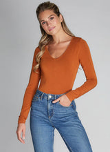 Load image into Gallery viewer, Bamboo V Long Sleeve
