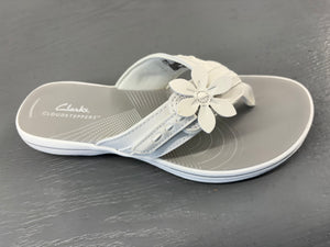 Clarks Breeze Flower Sandal: 4 colours