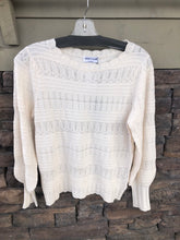 Load image into Gallery viewer, Scalloped Sweater: 3 colours
