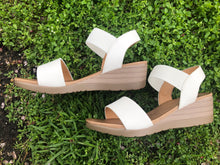 Load image into Gallery viewer, Debbie Stretch Sandal : Black or Off White
