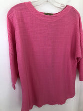 Load image into Gallery viewer, EZZ Rae Button Back Top: 3 colours

