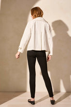 Load image into Gallery viewer, T Twill Jacket with Box Pleat Black: White
