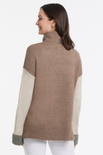 Load image into Gallery viewer, T Block Turtle Sweater: 2 colours!
