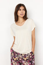 Load image into Gallery viewer, Marica V Draping Tee: 8 colours!
