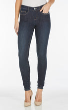 Load image into Gallery viewer, FDJ Twilight Slim Denim in the Christina Cut at Fits to a T, BC, Canada
