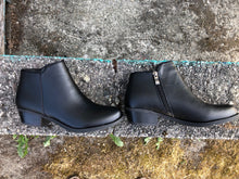 Load image into Gallery viewer, Alexis Ankle Boot BLACK
