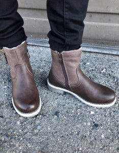 Dakota Brown Boots