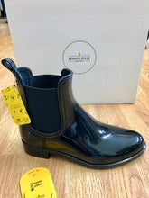 Load image into Gallery viewer, VEGAN Waterproof Rain Boots: BLACK
