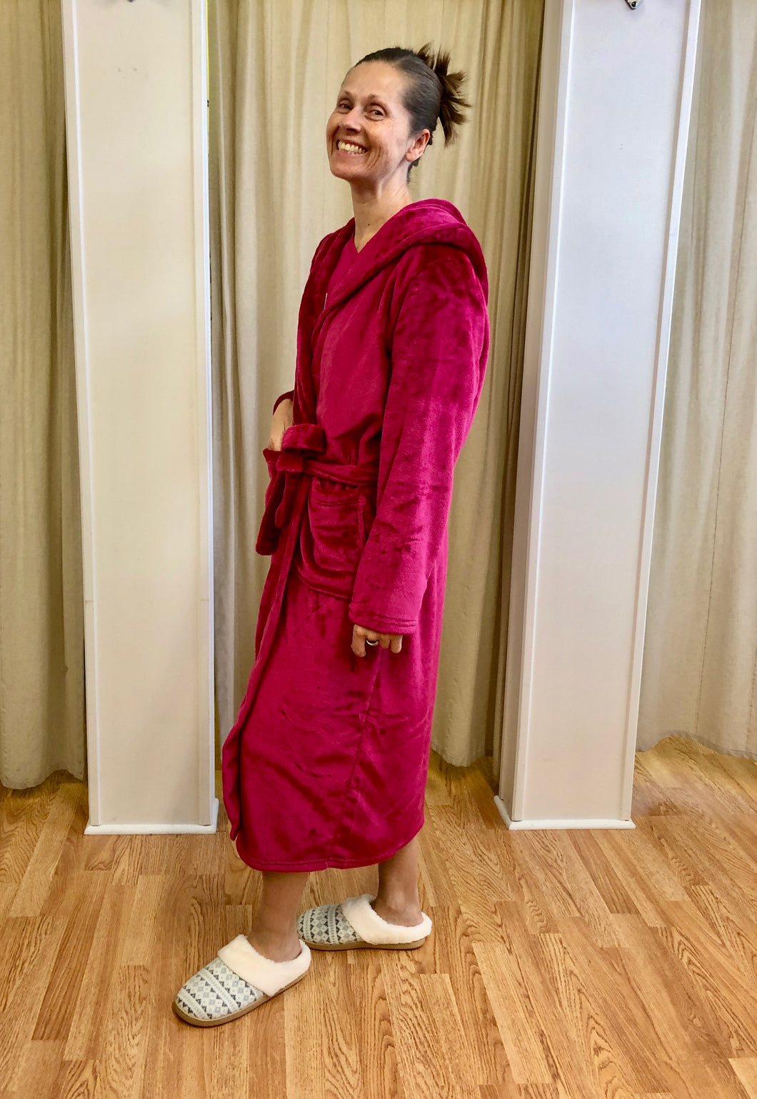 Hooded Plush Robe : Navy or Sangria